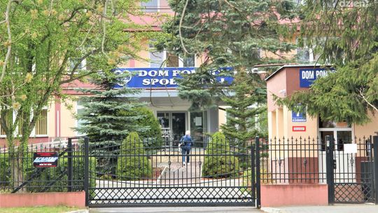 Wojewoda zawiesza dalej działalność Domów Pomocy Społecznej