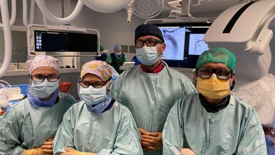 Wojewódzki Szpital Zespolony w Kielcach ma nowoczesną, hybrydową salę operacyjną