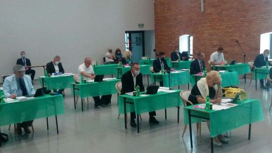 Wotum zaufania dla Zarządu Powiatu Ostrowieckiego