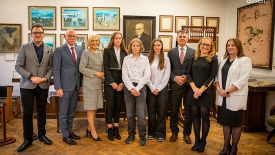 Wręczono Stypendia im. Andrzeja Radka