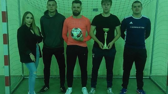 Wygrana Formastera w trójkach Piłsudskiego