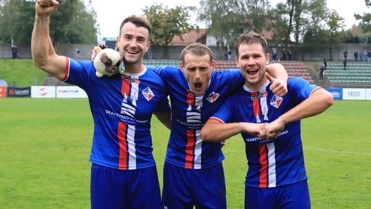 Wygrana Granatu na Orlętach w obiektywie