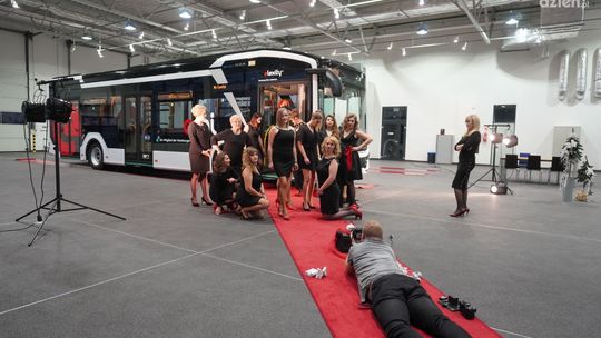 Wyjątkowa sesja kobiet z MAN Bus Starachowice 