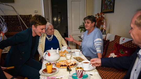 Wyjątkowe urodziny w Kielcach: Pani Halina Barańska skończyła 100 lat, a Pani Alina Jagiełło 103 lata