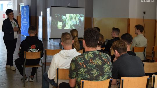 Wynagrodzenie zachętą dla przyszłych, młodych żołnierzy? 