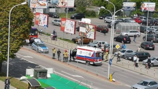 Wypadek na alei Jana Pawła II. Są utrudnienia w ruchu