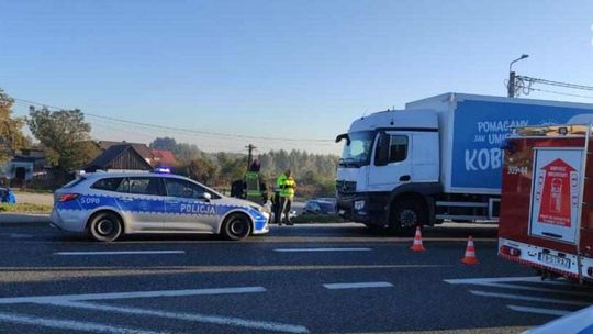 Wypadek na DK 74 - na miejscu LPR.