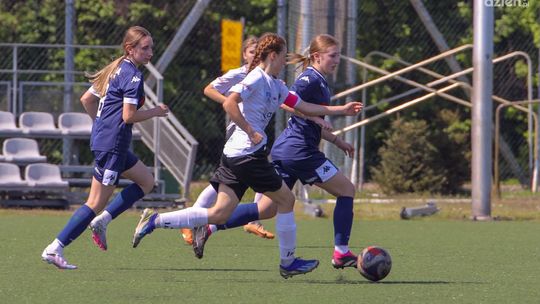 Wysoka wygrana i awans w tabeli piłkarek KSZO