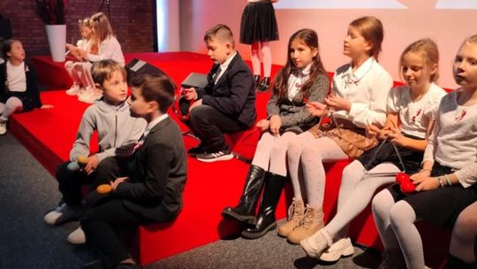 Wyśpiewują patriotyzm 