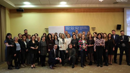 Wystartował nabór do IV Edycji Świętokrzyskiej Szkoły Dyplomacji!