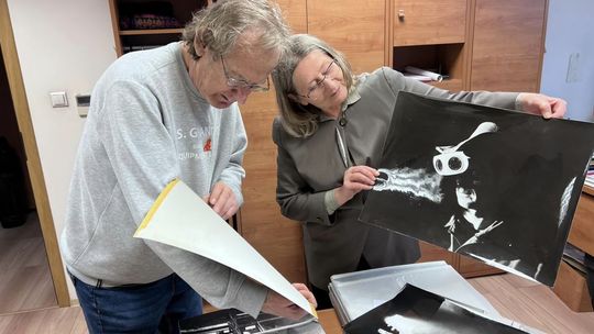 Wystawa  sprzed 45-lat  o ostrowieckich hutnikach doczeka się ponownego wernisażu 