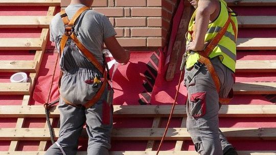 Wytrzymała odzież robocza do zadań specjalnych