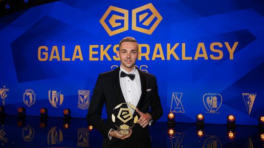 Xavier Dziekoński Najlepszym Bramkarzem Sezonu w Ekstraklasie Xavier Dziekoński Najlepszym Bramkarzem Sezonu w Ekstraklasie