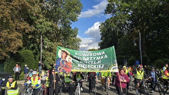 XII Rowerowa Pielgrzymka Diecezji Kieleckiej dotarła na Jasną Górę