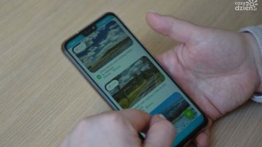 Z mobilnym przewodnikiem po atrakcjach turystycznych gminy Masłów