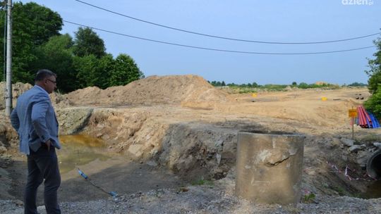 Z wizytą monitorującą przy budowie drogi "porąbczańskiej"