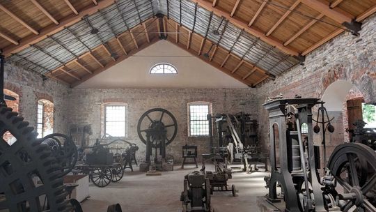 Zabytkowa Hala w Sielpi zyskała nowe życie – zakończono pierwszy etap prac konserwatorskich