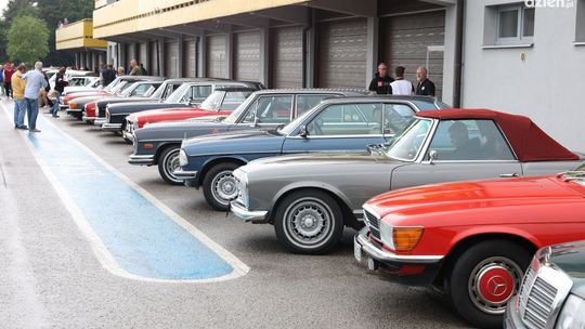 Zabytkowe Mercedesy pokazały swoją moc na Torze Kielce