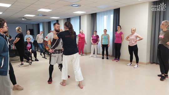 Załoga starachowickiego SOR-u szkoliła się z samoobrony