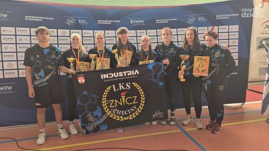 Zapaśniczki z Chęcin z dorobkiem medalowym 