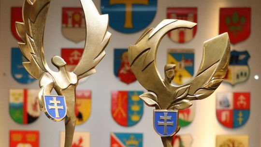 Zasłużony dla Powiatu Kieleckiego i Honorowy Obywatel Powiatu Kieleckiego