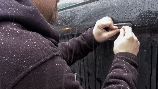 Zatrzaśnięte kluczyki? Zawiadom ślusarza