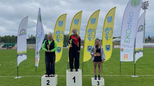 Zawodnicy Kieleckiego Klubu Lekkoatletycznego błyszczeli w Starachowicach i Sosnowcu Zawodnicy Kieleckiego Klubu Lekkoatletycznego błyszczeli w Starachowicach i Sosnowcu