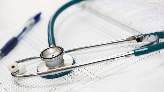 Zbliża się długi weekend – sprawdź, gdzie uzyskać pomoc medyczną poza godzinami pracy przychodni