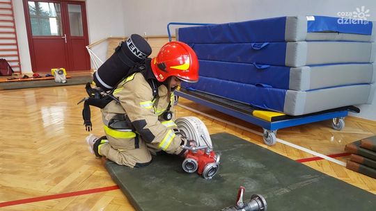 Ze strażakami o bezpieczeństwie Ze strażakami o bezpieczeństwie