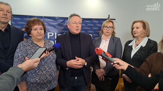 Żegnaj PiS- ie!- to odpowiedź ostrowieckich działaczy PO i posła Bartłomieja Sienkiewicza
