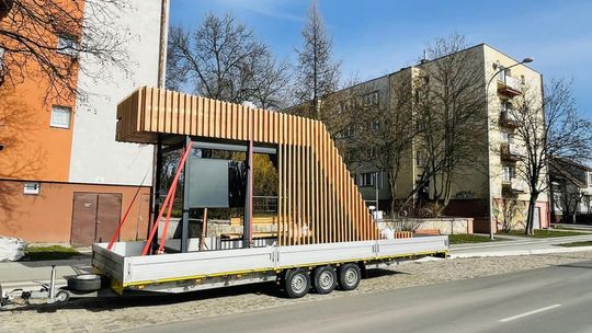 Zielone wiaty przystankowe w Starachowicach 