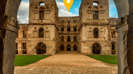 Złota Pinezka dla Zamku Krzyżtopór w Ujeździe