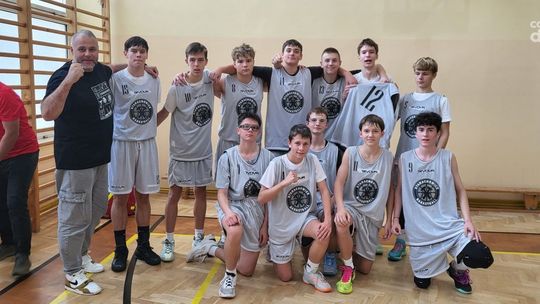 Zwycięstwo koszykarzy ze Starachowic 