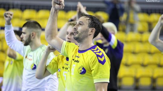Zwycięstwo po trudnym boju. Industria Kielce z czwartą wygraną z rzędu. 