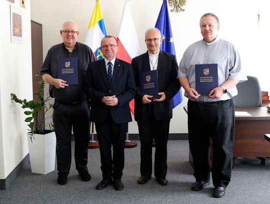 80 tysięcy złotych na prace konserwatorskie przy zabytkach w regionie świętokrzyskim
