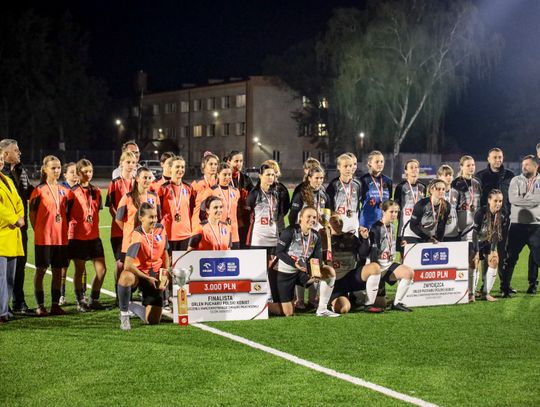 Efektowna wygrana piłkarek KSZO w finale Okręgowego Pucharu Polski