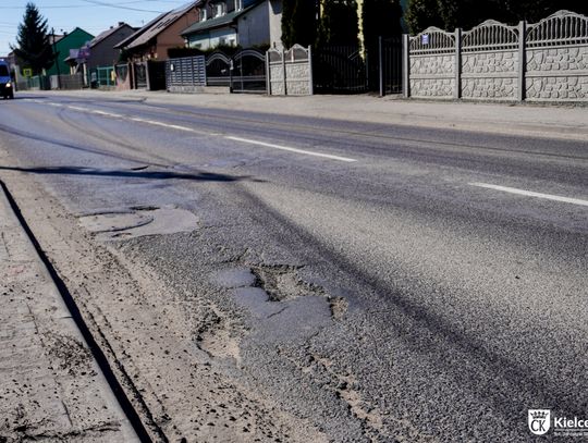 Kielce kontynuują walkę z dziurami. Ruszają kolejne remonty ulic