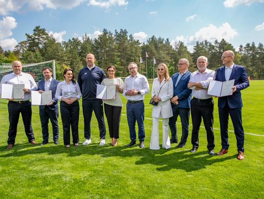 Kolejny krok w rozwoju sportowej infrastruktury Ostrowca