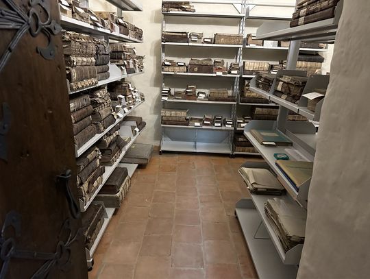 Niesamowite zabytki w Bibliotece Kolegiackiej w Opatowie