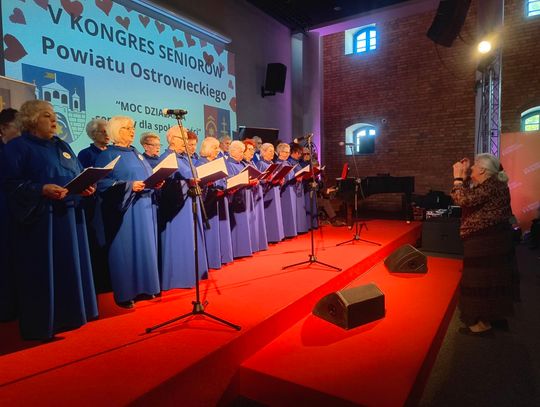 Ostrowieccy seniorzy chcą wychodzić z cienia i czerpać z życia Ostrowieccy seniorzy chcą wychodzić z cienia i czerpać z życia