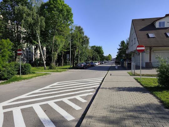 Zmiana organizacji ruchu na ul. dr E. Dziewulskiego w Ostrowcu Świętokrzyskim Zmiana organizacji ruchu na ul. dr E. Dziewulskiego w Ostrowcu Świętokrzyskim