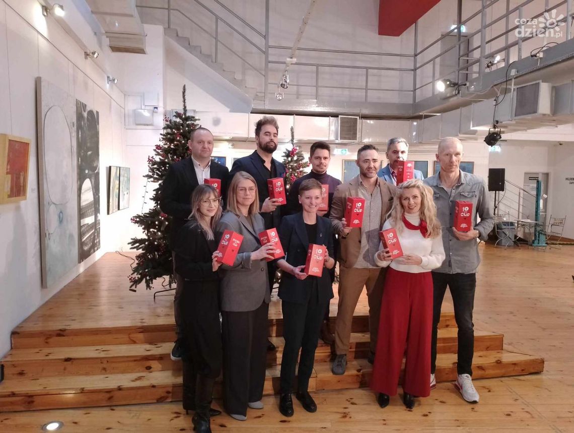 ,,10 na cud" akcja charytatywna łącząca kieleckie media 