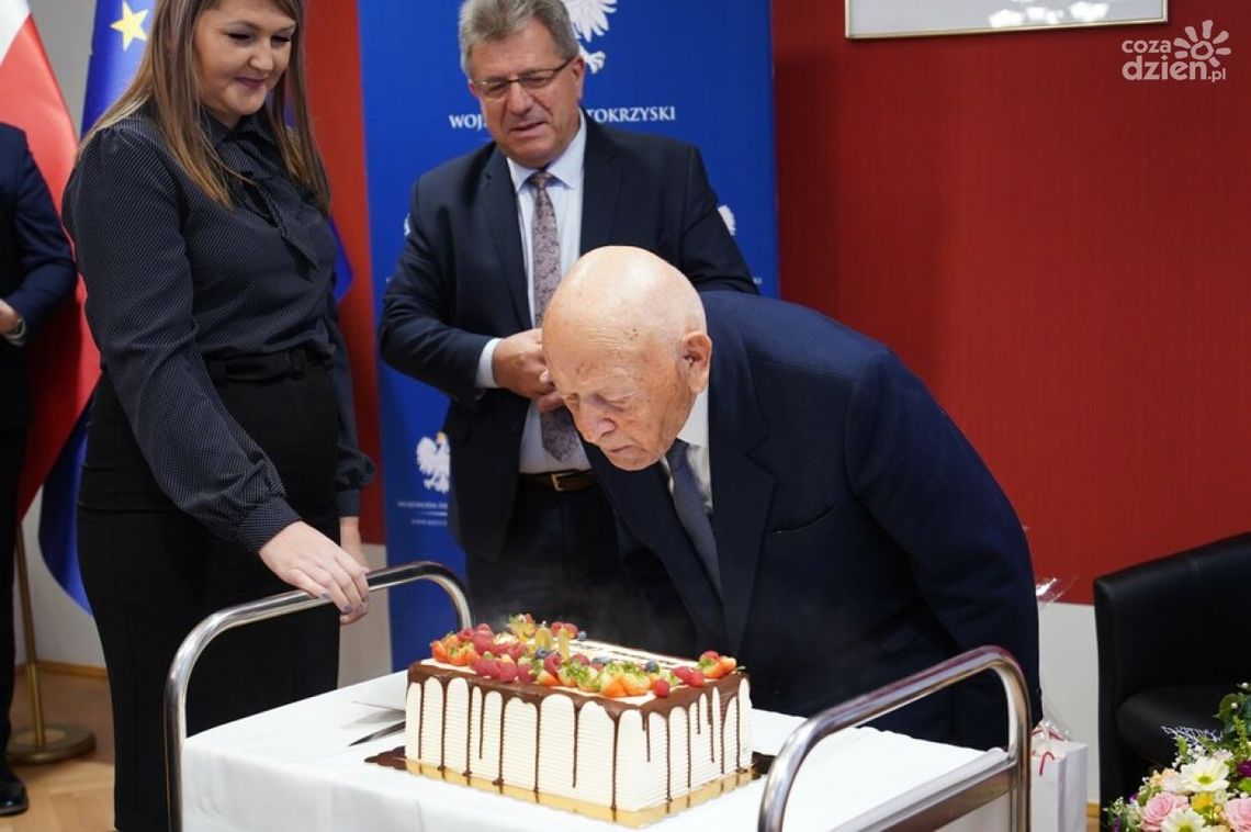 103 urodziny Mieczysława Kasińskiego 103 urodziny Mieczysława Kasińskiego