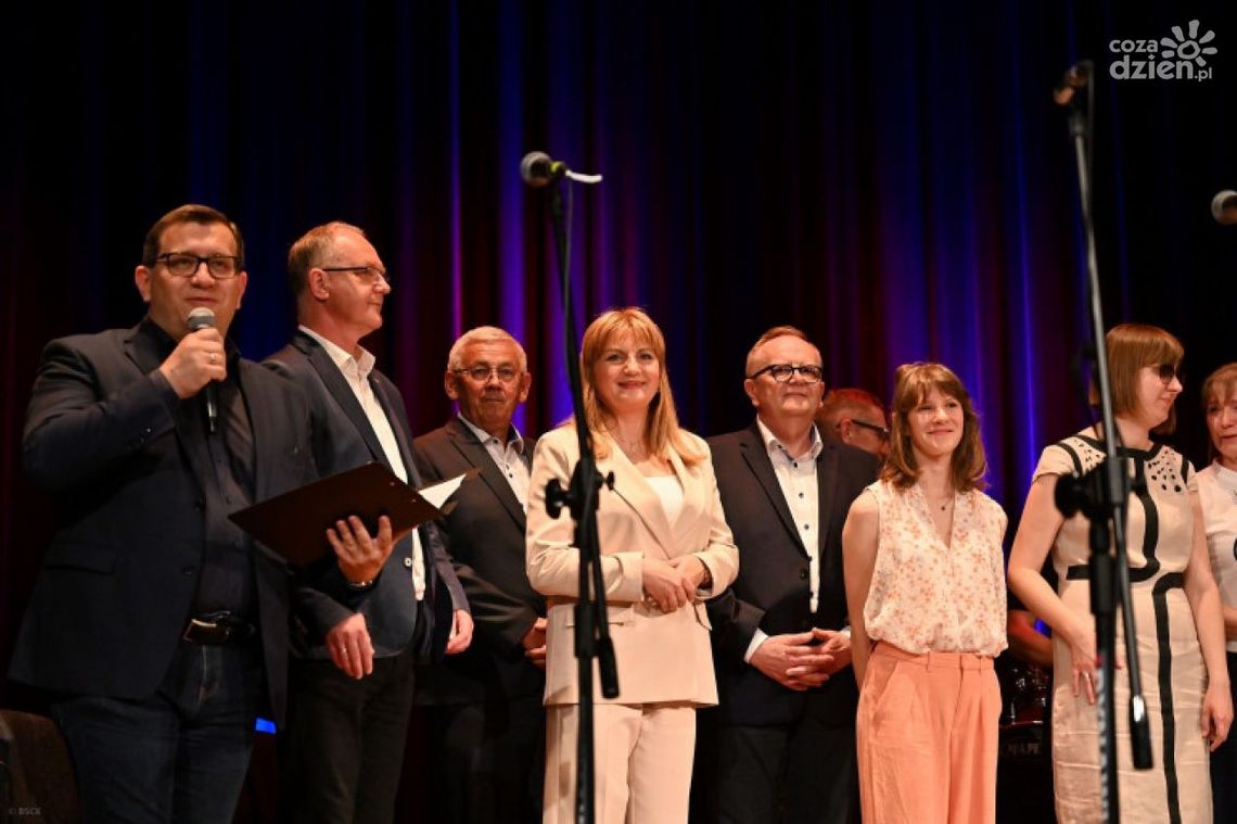 16. Ogólnopolski Festiwal Piosenki im. Wojtka Belona - "Niechaj zabrzmi Bukowina" 16. Ogólnopolski Festiwal Piosenki im. Wojtka Belona - "Niechaj zabrzmi Bukowina"