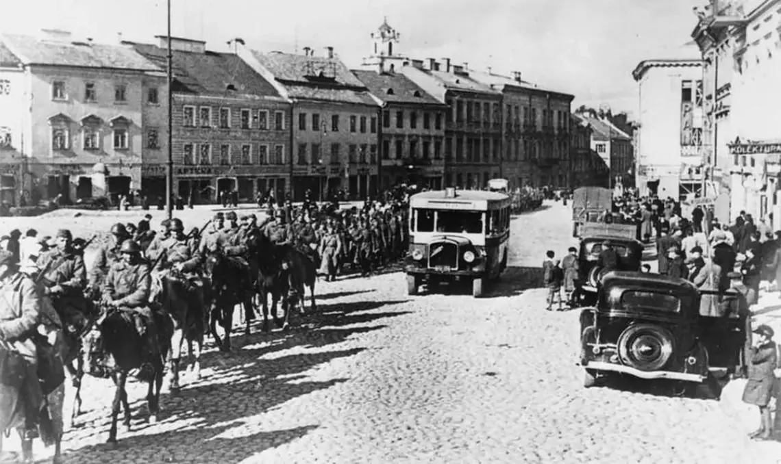 17 września 1939 roku. Polska zaatakowana od wschodu 17 września 1939 roku. Polska zaatakowana od wschodu