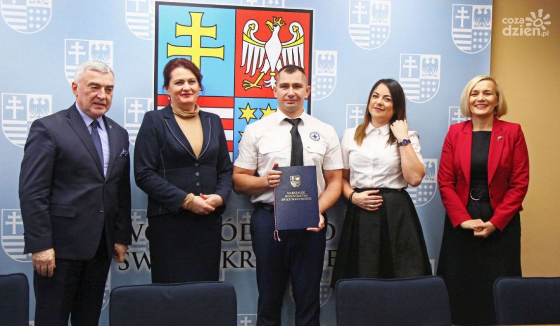 2,5 mln złotych na dofinansowanie osób zagrożonych wykluczeniem społecznym 2,5 mln złotych na dofinansowanie osób zagrożonych wykluczeniem społecznym