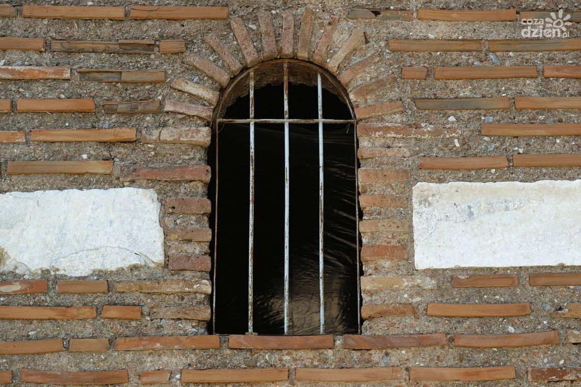 2,5 promila i ziele w kieszeni u sprawcy wypadku 2,5 promila i ziele w kieszeni u sprawcy wypadku