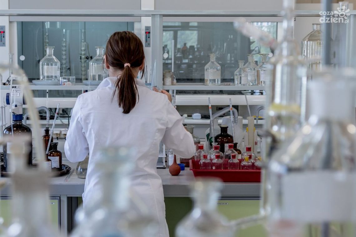 28 maja - Edukacyjny Dzień Diagnosty Laboratoryjnego w ŚCO 28 maja - Edukacyjny Dzień Diagnosty Laboratoryjnego w ŚCO