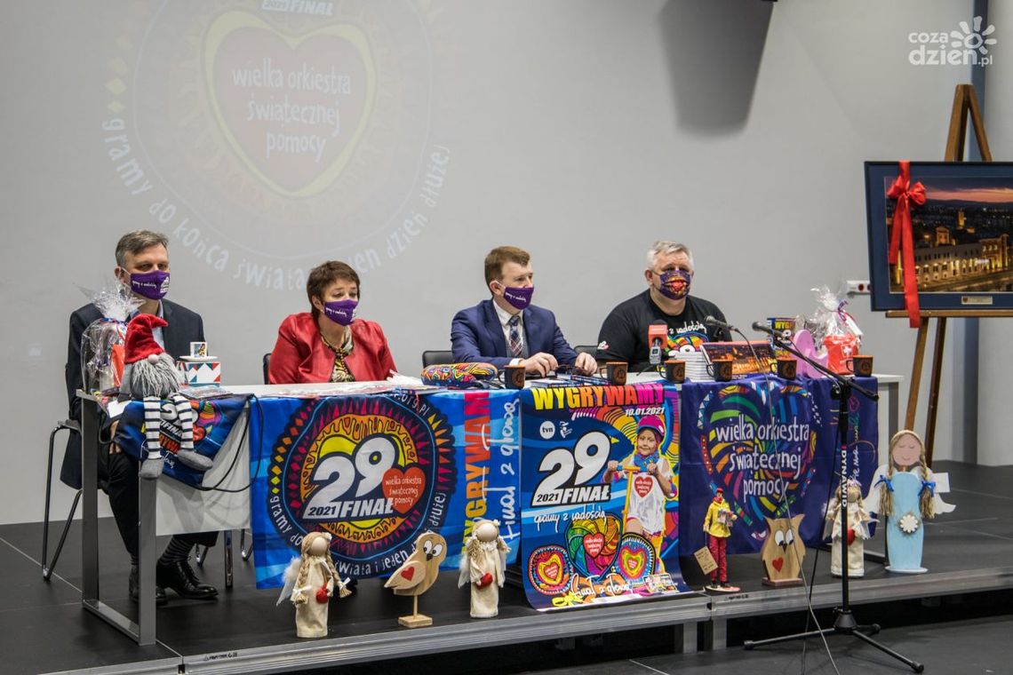 29. Finał WOŚP coraz bliżej. Ostrowiec Św. gotowy do niesienia pomocy 29. Finał WOŚP coraz bliżej. Ostrowiec Św. gotowy do niesienia pomocy