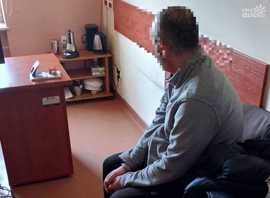 37-latek z Kielc zranił psa nożem! Grozi mu do 3 lat więzienia 37-latek z Kielc zranił psa nożem! Grozi mu do 3 lat więzienia